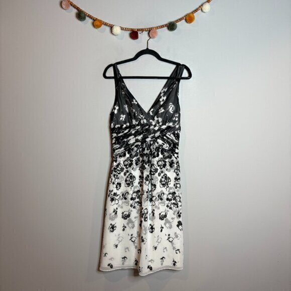 White House Black Market black and white patterned dress - Picture 1 of 4
